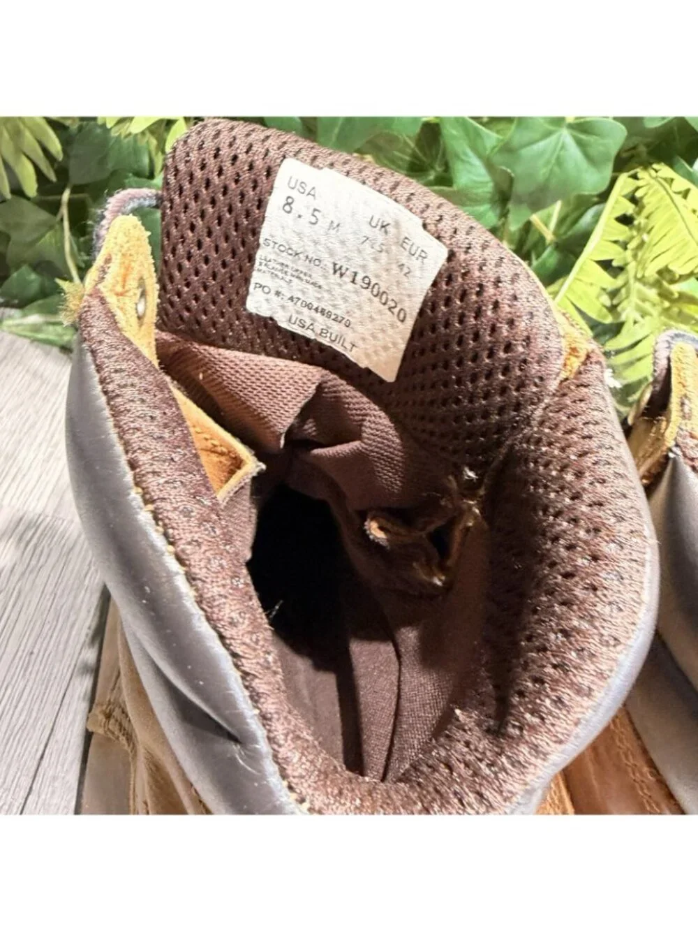 WOLVERINE W190020 8” RAMPARTS WATERPROOF DURASHOCKS MEN'S WORK BOOT SZ 8.5